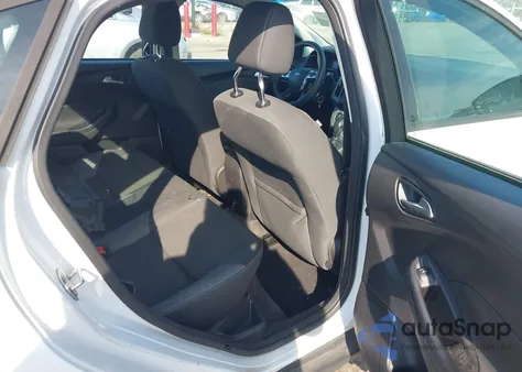 2012 Ford Focus Se из США, поврежденный, VIN 1FAHP3F27CL131217